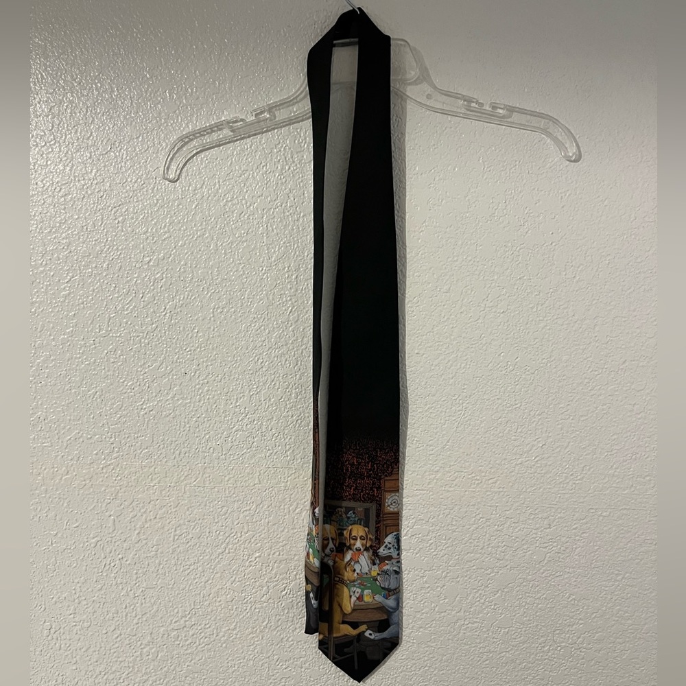 Ralph Marlin dogs playing poker tie